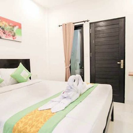 Akatara Stay Jimbaran Exterior foto